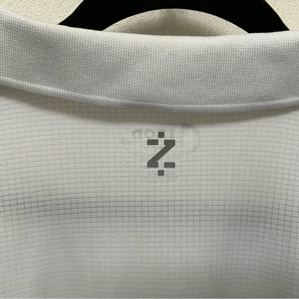 Izod Xtreme Function Golf Quick Dry White Polo Sh… - image 3